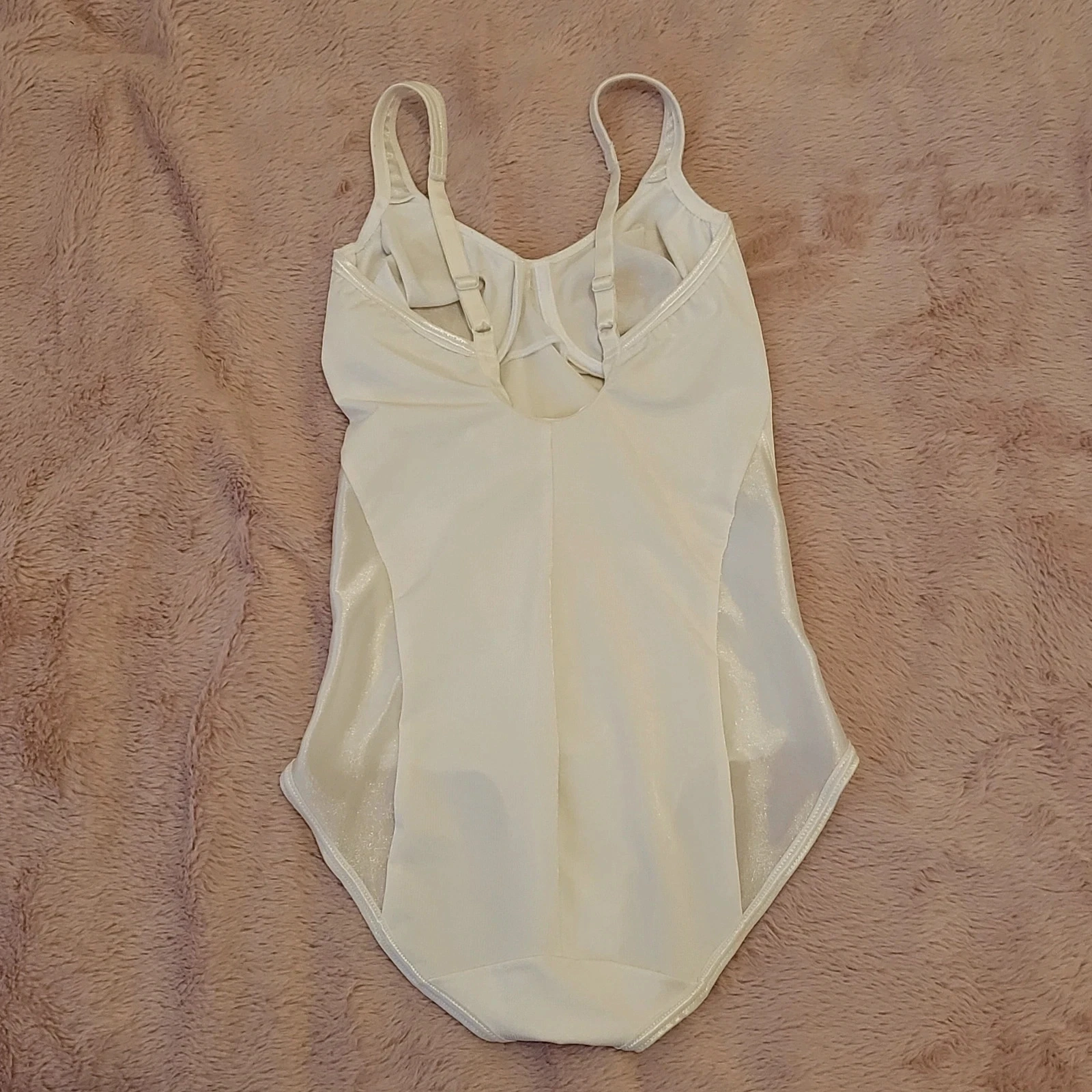 Body ajustado – photo 4